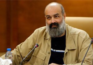 حماسه‌خوان مصور: بازنمایی آیین‌های محرم و صفر در بستر جنگ با تأکید بر نقش انسان رسانه‌ها