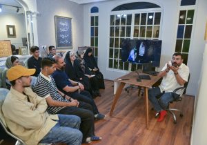 جلسه نقد عکس «تور عکاسی شهری قم»